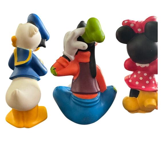 Lot of 5 Disney Plastic Bath Tub Toy Figurines Mickey Minnie Goofy Pluto‎ Donald - Picture 7 of 11